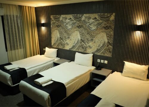 Standart Üç Kişilik Oda